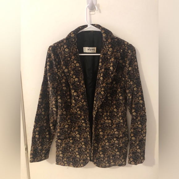 Alpaq Jackets & Blazers - Vintage 70s Black Velvet Blazer Brown Dark Floral Jacquard Boho whimsigoth fall